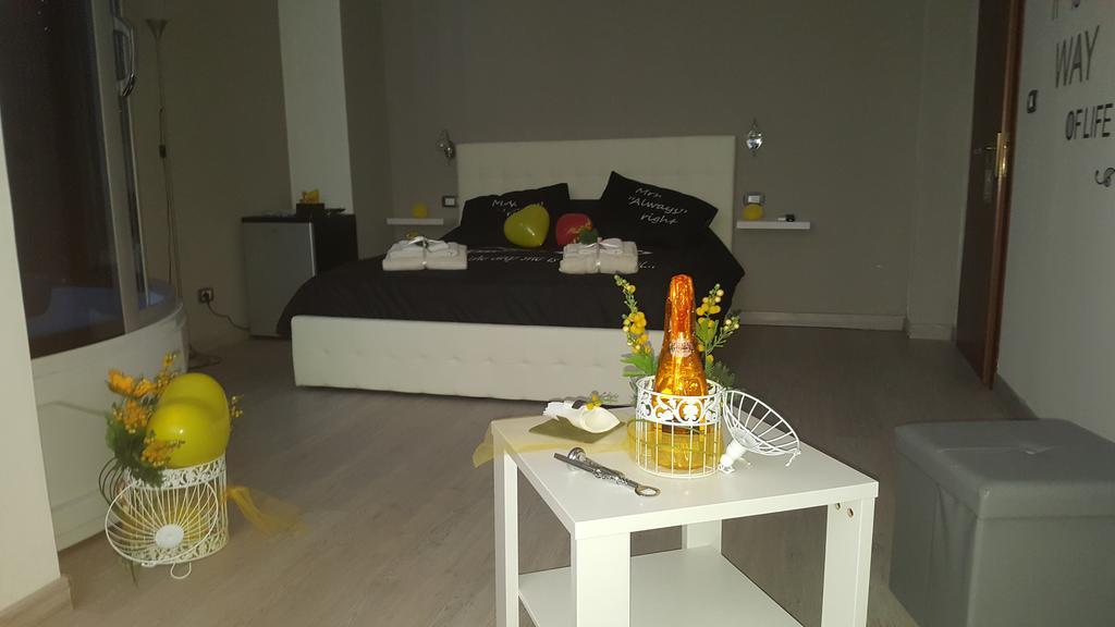 La Casa Dei Sogni Hotel Gallico Екстериор снимка